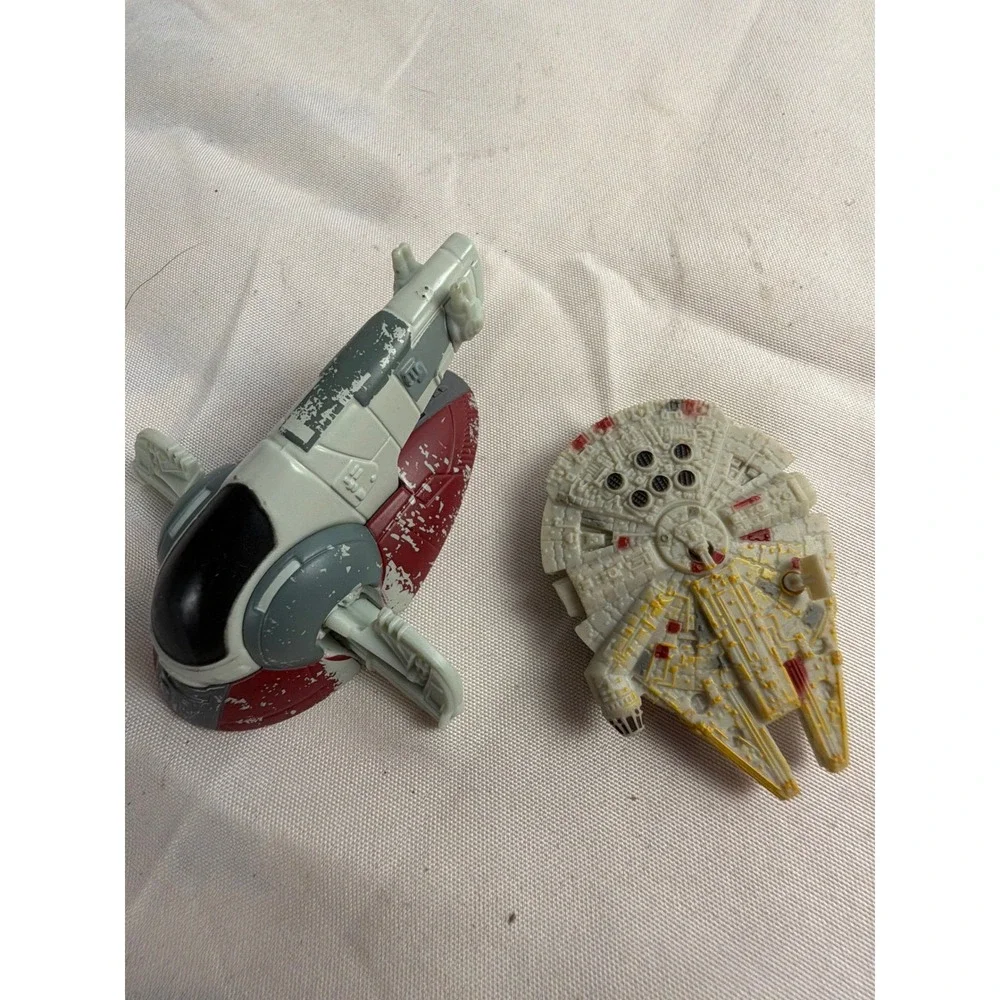 Star Wars Millennium Falcon and Slave I Miniature Starship Vehicle Lot CGW54